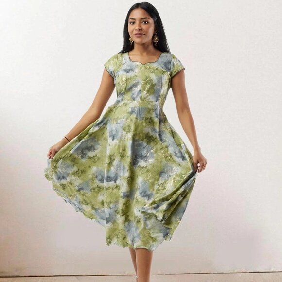 Green and Grey Printed Rayon Knee-Length Dress | Muvvas Boutique - Picture 3 of 5